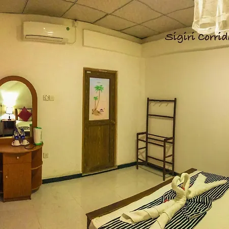 Sigiri Corridor Home Stay Sigiriya Room photo